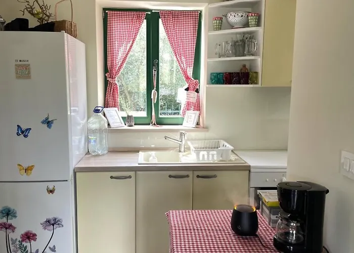 Villa Ruby Beachfront By Guide *