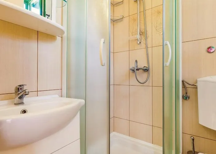 Ruby Beachfront By Guide Dobrinj