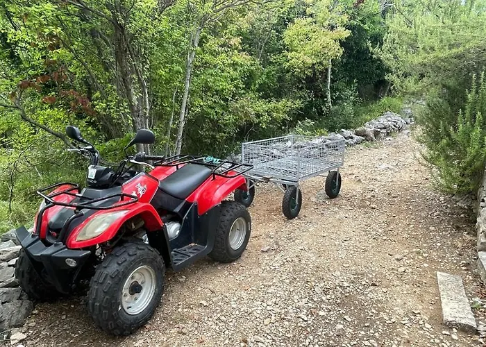 וילה Ruby Beachfront By Guide Dobrinj