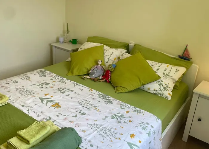 Ruby Beachfront By Guide ヴィラ Dobrinj