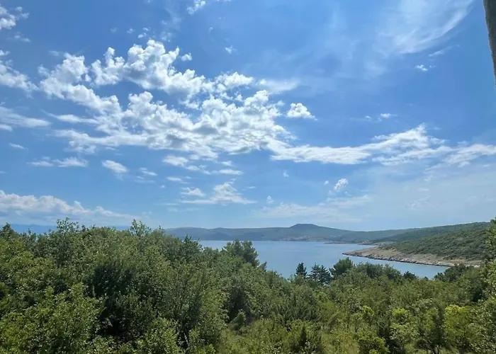 Ruby Beachfront By Guide * Dobrinj